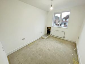 Bedroom- click for photo gallery